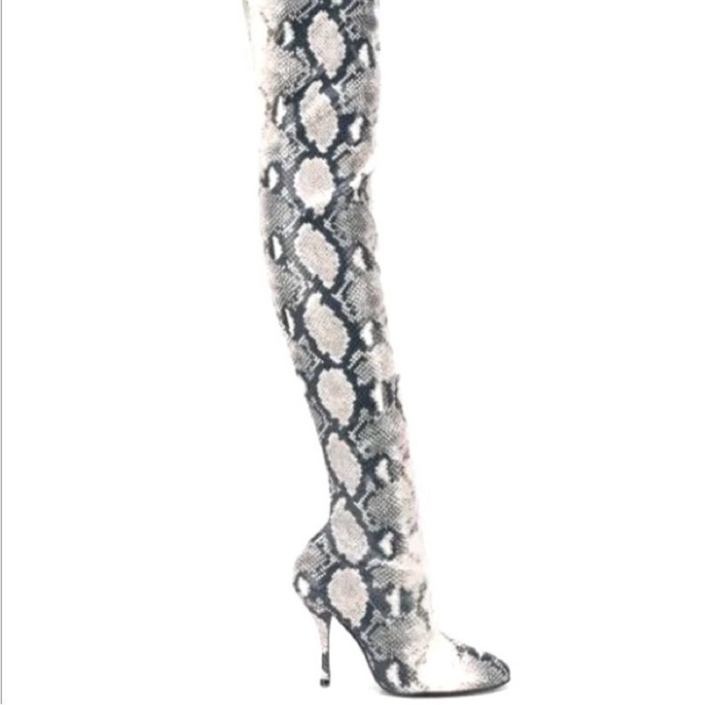 Stuart Weitzman Shiloh Roccia Python Over The Knee Boots NWT 9